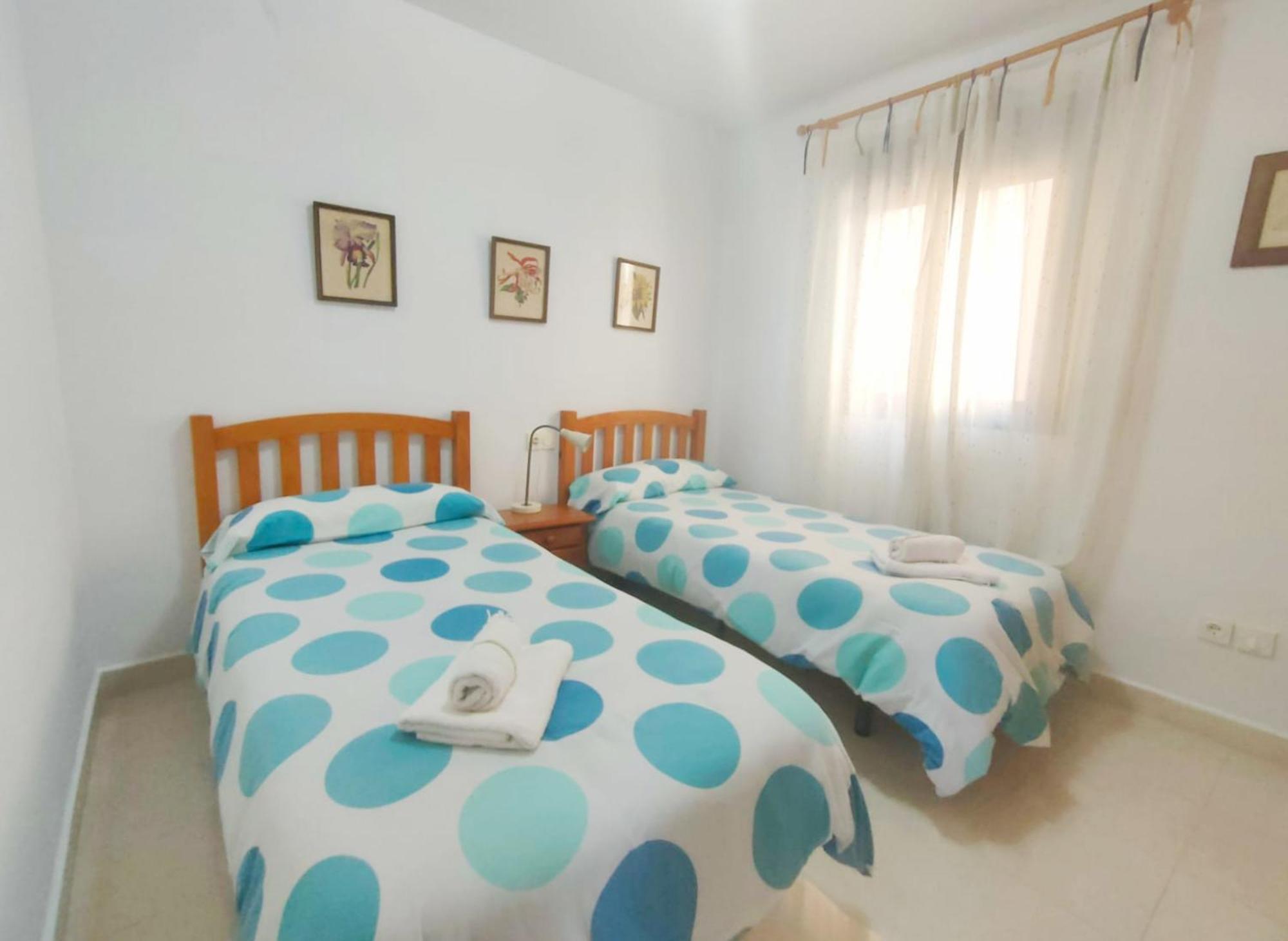Apartment Cala De Nerja Spainsunrentals 1083 Bagian luar foto